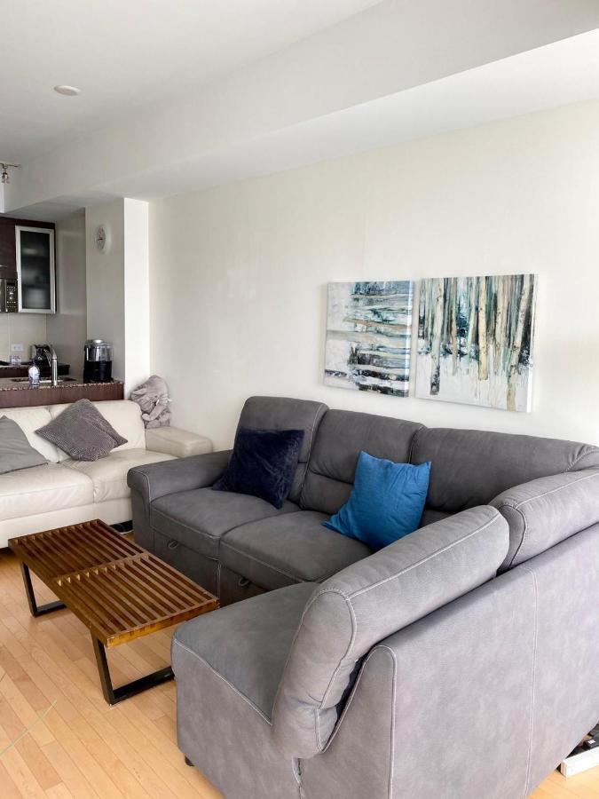 Ihost Suites Ice Condo Toronto Kültér fotó