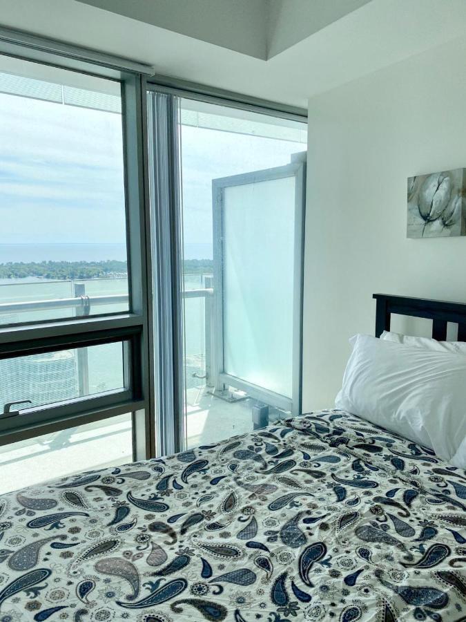 Ihost Suites Ice Condo Toronto Kültér fotó