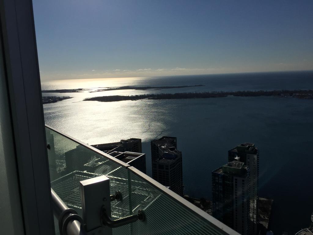 Ihost Suites Ice Condo Toronto Kültér fotó